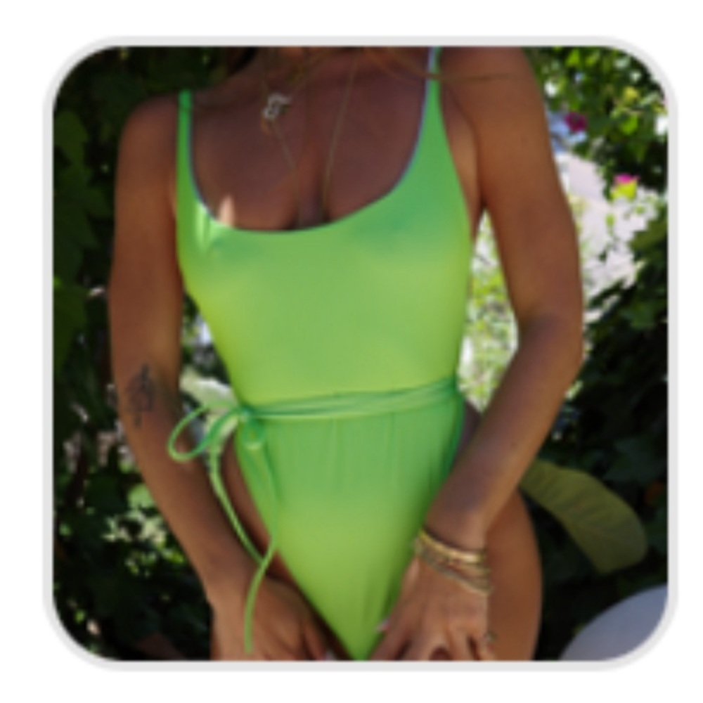 Heavy Manners one piece